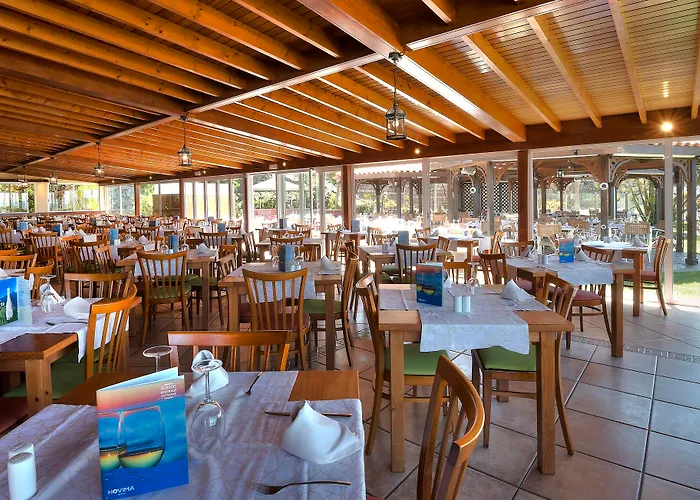 Hotel Hovima Jardin Caleta 3*