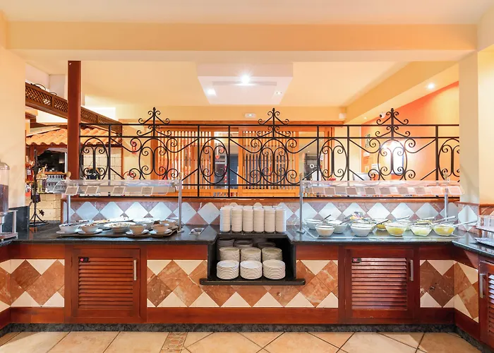 Hovima Jardin Caleta Hotel Costa Adeje (Tenerife)