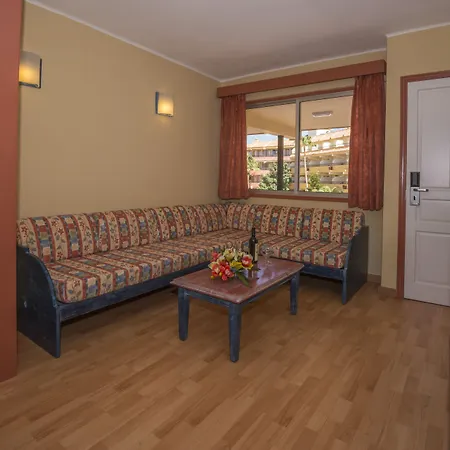 Hotel Hovima Jardin Caleta 3*