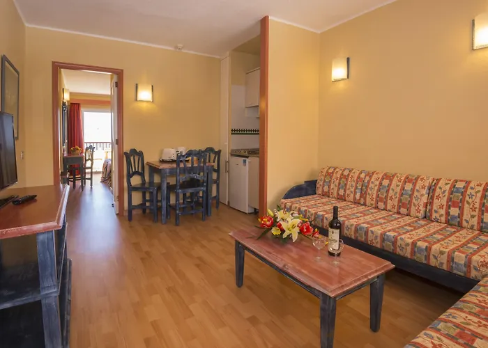 Hotel Hovima Jardin Caleta 3*