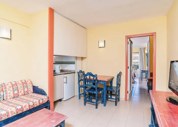 Hotel Hovima Jardin Caleta 3*