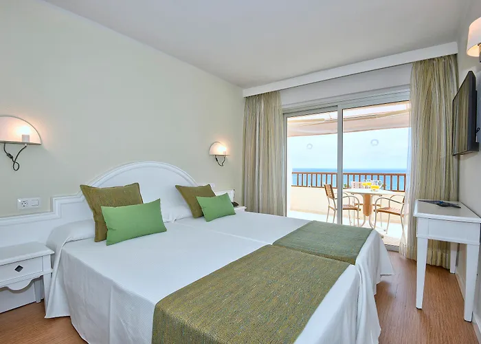 Hovima Jardin Caleta Hotel 3*